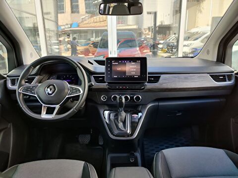 renault, kangoo multix, combi 1.3 tce ıconic edc, otomatik, benzin 2.el otomobil | renew 17