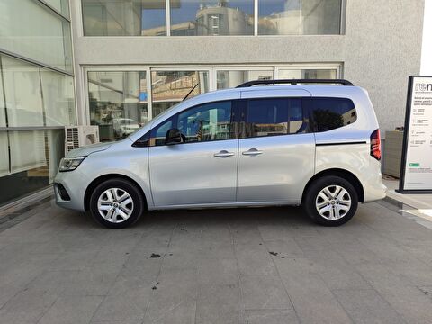 renault, kangoo multix, combi 1.3 tce ıconic edc, otomatik, benzin 2.el otomobil | renew 3