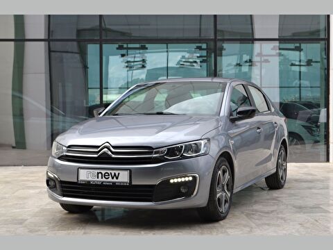 Sedan 1.5 BlueHDI Feel, 2. el otomobil | renew