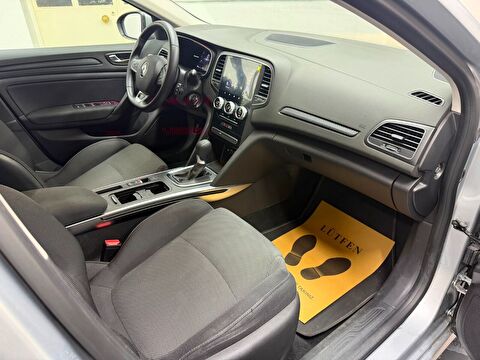 renault, megane, sedan 1.3 tce touch edc, otomatik, benzin 2.el otomobil | renew 15