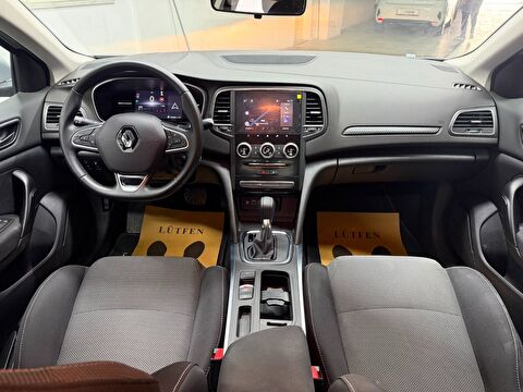 renault, megane, sedan 1.3 tce touch edc, otomatik, benzin 2.el otomobil | renew 21