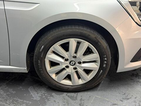 renault, megane, sedan 1.3 tce touch edc, otomatik, benzin 2.el otomobil | renew 10
