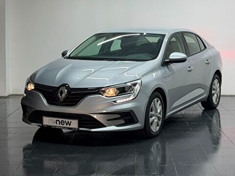 Sedan 1.3 TCe Touch EDC, 2. el otomobil | renew