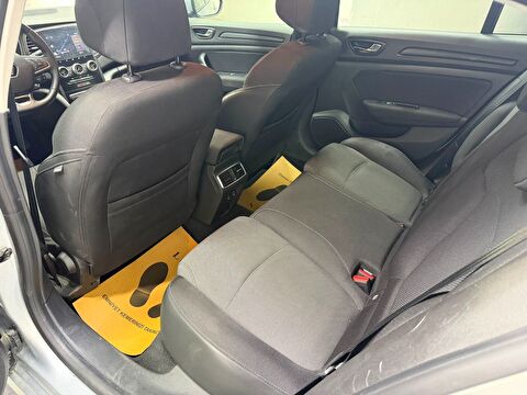 renault, megane, sedan 1.3 tce touch edc, otomatik, benzin 2.el otomobil | renew 20