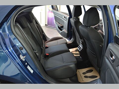 renault, megane, sedan 1.3 tce touch edc, otomatik, benzin 2.el otomobil | renew 28