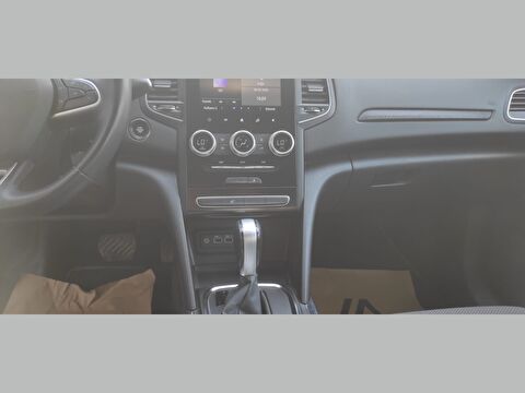 renault, megane, sedan 1.3 tce touch edc, otomatik, benzin 2.el otomobil | renew 16
