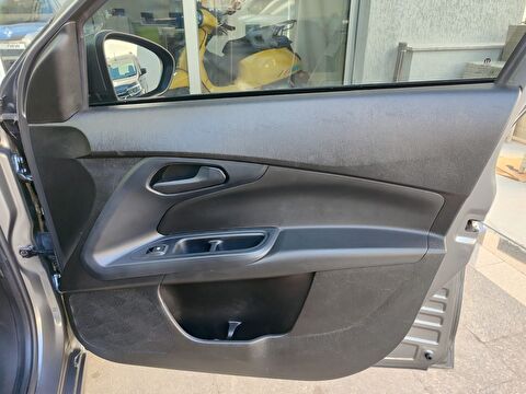 fiat, egea, sedan 1.3 multijet easy plus, manuel, dizel 2.el otomobil | renew 18