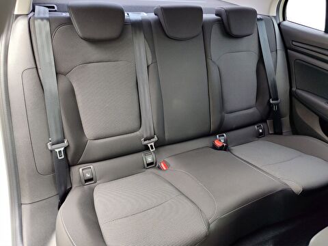 renault, megane, sedan 1.3 tce touch edc, otomatik, benzin 2.el otomobil | renew 21