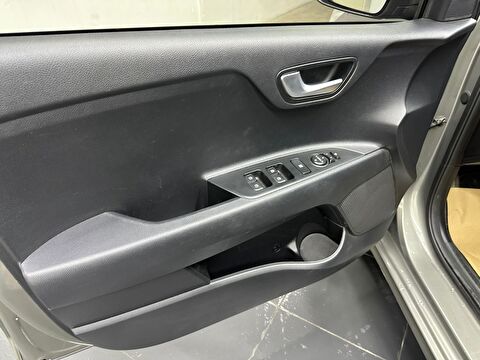 kia, rio, hatchback 1.4 cvvt elegance tekno otomatik, otomatik, benzin 2.el otomobil | renew 18