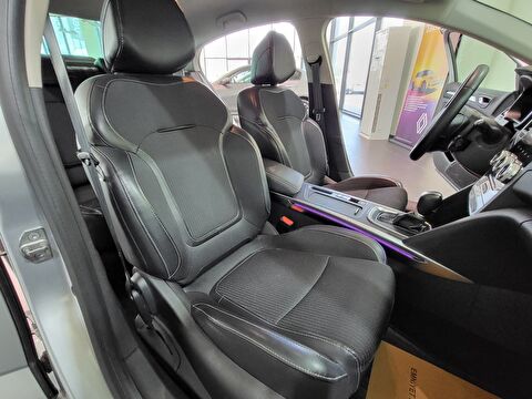 renault, megane, sedan 1.3 tce ıcon edc, otomatik, benzin 2.el otomobil | renew 19