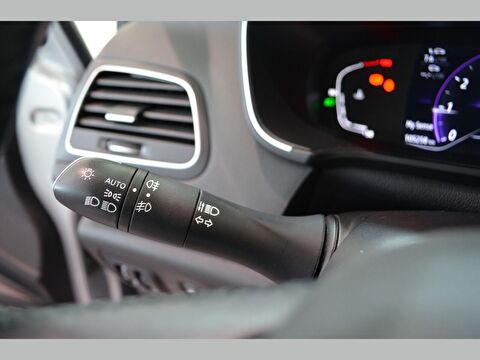 renault, megane, sedan 1.3 tce ıcon edc, otomatik, benzin 2.el otomobil | renew 29