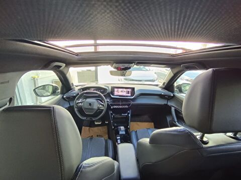 peugeot, 2008, crossover 1.2 puretech gt eat8, otomatik, benzin 2.el otomobil | renew 19