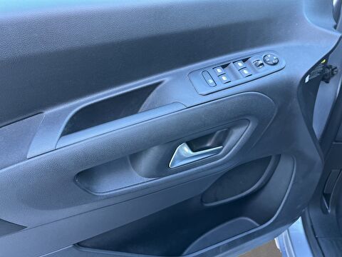 citroen, berlingo, 1.5 bluehdı shine	s&s eat8, otomatik, dizel 2.el otomobil | renew 13