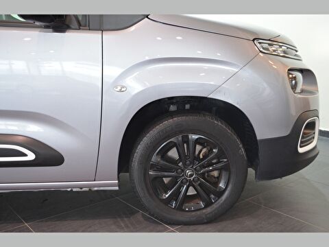 citroen, berlingo, 1.5 bluehdı shine	s&s eat8, otomatik, dizel 2.el otomobil | renew 21