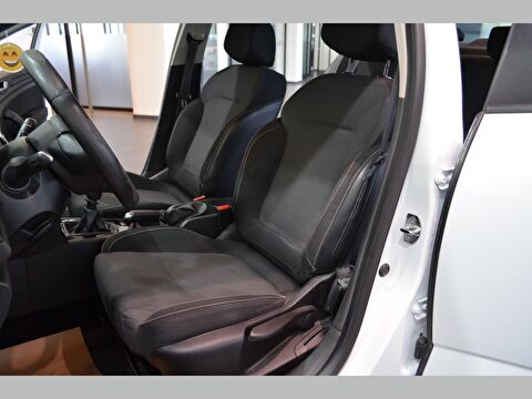 renault, megane, sedan 1.3 tce joy, manuel, benzin 2.el otomobil | renew 25