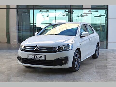 Sedan 1.5 BlueHDI Feel, 2. el otomobil | renew