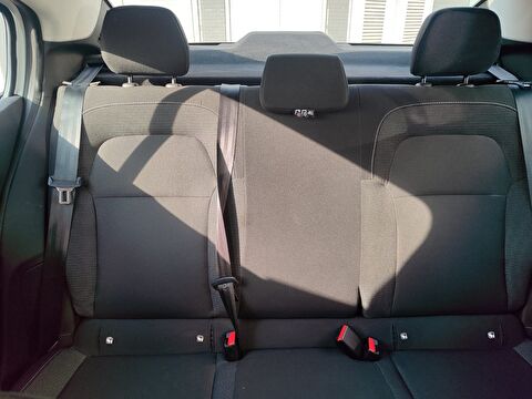 renault, taliant, sedan 1.0 tce joy x-tronic, otomatik, benzin 2.el otomobil | renew 21