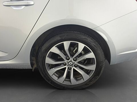 renault, megane, sedan 1.3 tce ıcon edc, otomatik, benzin 2.el otomobil | renew 7