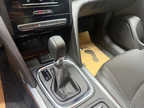 renault, megane, sedan 1.3 tce ıcon edc, otomatik, benzin 2.el otomobil | renew 14