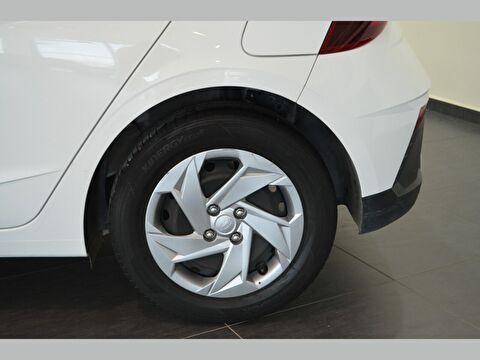hyundai, i20, 1.4 mpı jump, otomatik, benzin 2.el otomobil | renew 14