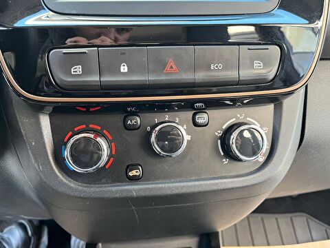 dacia, spring, crossover 26.8 kwh extreme cvt, otomatik, elektrik 2.el otomobil | renew 25