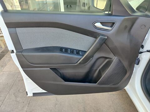renault, kangoo multix, combi 1.3 tce ıconic edc, otomatik, benzin 2.el otomobil | renew 11