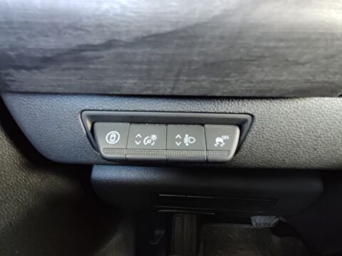 renault, kangoo multix, combi 1.3 tce ıconic edc, otomatik, benzin 2.el otomobil | renew 28