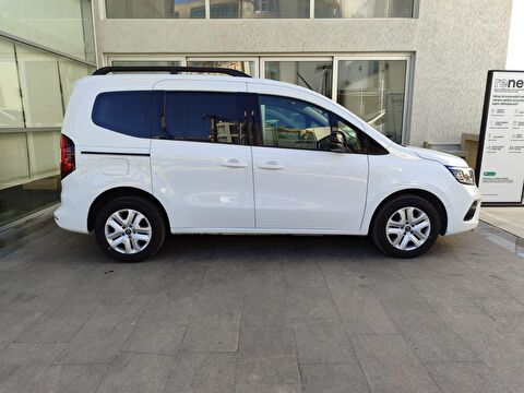 renault, kangoo multix, combi 1.3 tce ıconic edc, otomatik, benzin 2.el otomobil | renew 7