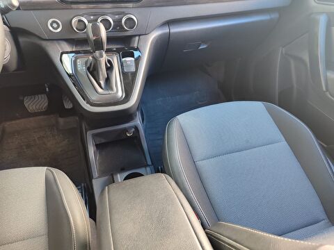 renault, kangoo multix, combi 1.3 tce ıconic edc, otomatik, benzin 2.el otomobil | renew 24