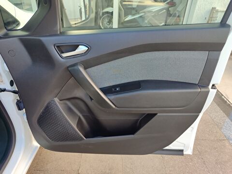 renault, kangoo multix, combi 1.3 tce ıconic edc, otomatik, benzin 2.el otomobil | renew 18