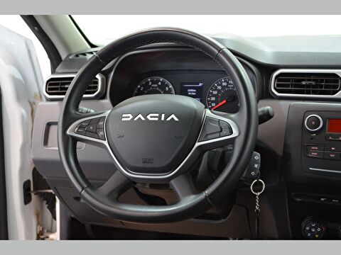 dacia, duster, 1.3 turbo essential edc 4x2, otomatik, benzin 2.el otomobil | renew 26