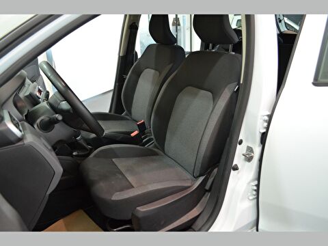 dacia, duster, 1.3 turbo essential edc 4x2, otomatik, benzin 2.el otomobil | renew 19