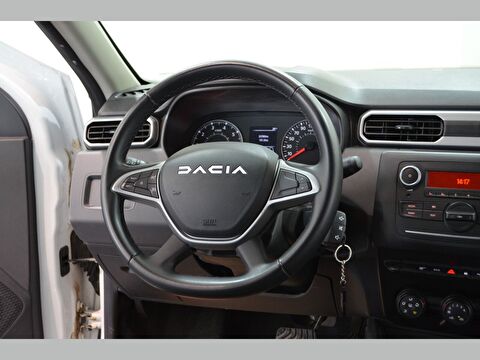 dacia, duster, 1.3 turbo essential edc 4x2, otomatik, benzin 2.el otomobil | renew 24