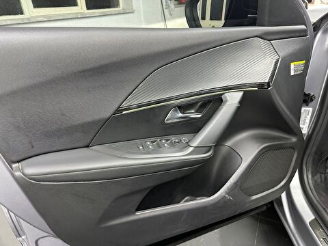 peugeot, 2008, crossover 1.2 puretech gt eat8, otomatik, benzin 2.el otomobil | renew 16