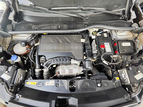 peugeot, 2008, crossover 1.2 puretech gt eat8, otomatik, benzin 2.el otomobil | renew 14