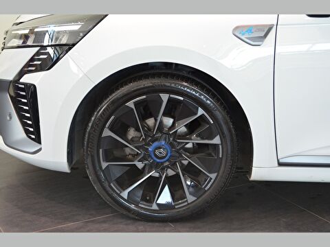 renault, clio, 1.0 tce techno esprit alpine	x-tronic, otomatik, benzin 2.el otomobil | renew 17