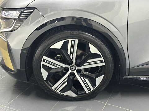 renault, megane e-tech, crossover ev60 ıconic otomatik, otomatik, elektrik 2.el otomobil | renew 10