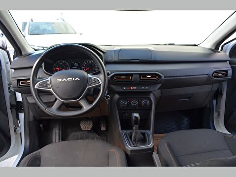 dacia, sandero, hatchback 1.0 tce stepway essential cvt, otomatik, benzin 2.el otomobil | renew 10
