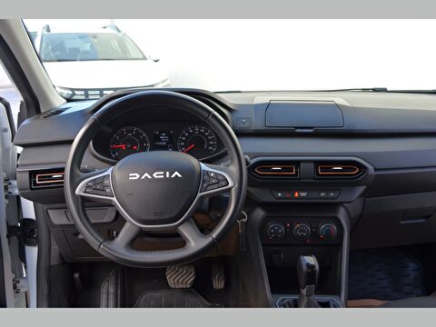 dacia, sandero, hatchback 1.0 tce stepway essential cvt, otomatik, benzin 2.el otomobil | renew 15