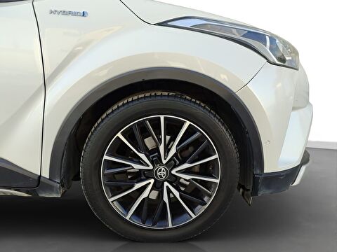 toyota, c-hr, 1.8 hybrid 4x2 diamond + safety sense e-cvt, otomatik, hybrid 2.el otomobil | renew 9