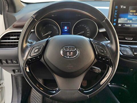 toyota, c-hr, 1.8 hybrid 4x2 diamond + safety sense e-cvt, otomatik, hybrid 2.el otomobil | renew 10