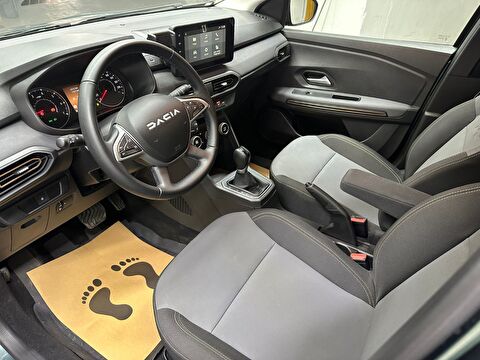 dacia, sandero, hatchback 1.0 tce stepway extreme cvt, otomatik, benzin 2.el otomobil | renew 13