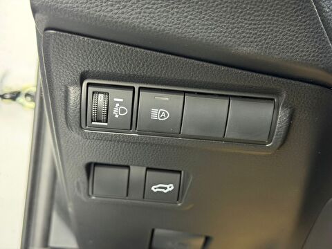 toyota, corolla cross, 1.8 hybrid passion x-pack e-cvt, otomatik, benzin 2.el otomobil | renew 25