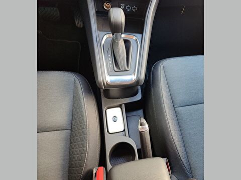 renault, captur, crossover 1.3 tce mhev touch plus edc, otomatik, mhev 2.el otomobil | renew 27
