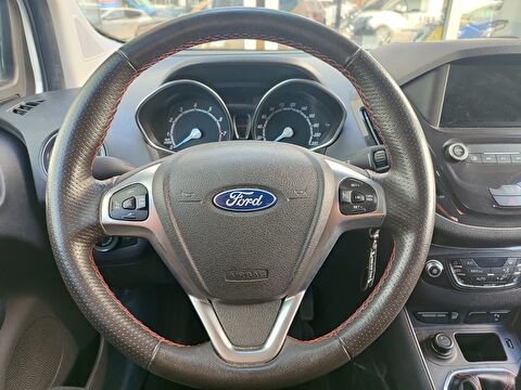 ford, tourneo courier, kombi 1.0 ecoboost titanium plus, manuel, benzin 2.el otomobil | renew 17