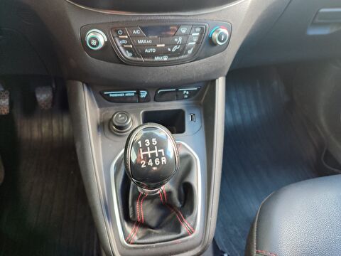 ford, tourneo courier, kombi 1.0 ecoboost titanium plus, manuel, benzin 2.el otomobil | renew 23