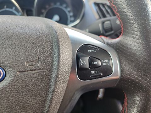 ford, tourneo courier, kombi 1.0 ecoboost titanium plus, manuel, benzin 2.el otomobil | renew 20