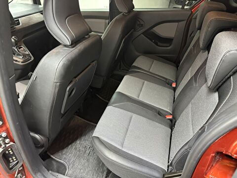 renault, kangoo multix, combi 1.3 tce ıconic edc, otomatik, benzin 2.el otomobil | renew 15