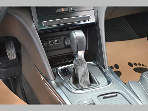 renault, megane, sedan 1.3 tce ıcon edc, otomatik, benzin 2.el otomobil | renew 34