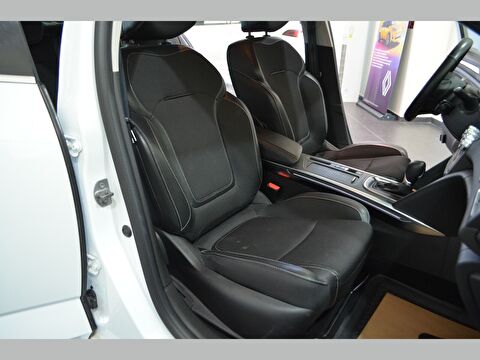 renault, megane, sedan 1.3 tce ıcon edc, otomatik, benzin 2.el otomobil | renew 19